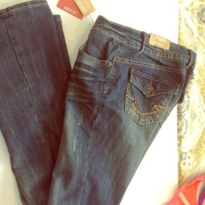 Modern boot cut jeans